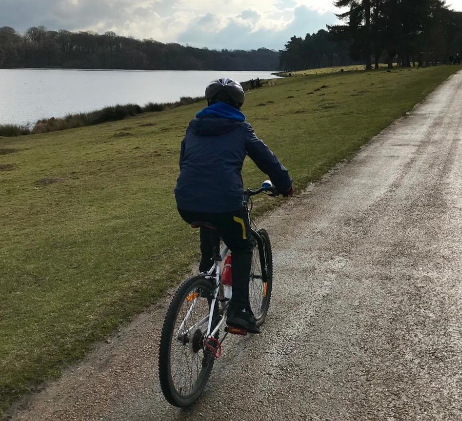Oliver rides in Tatton Park with dad Stuart at weekends