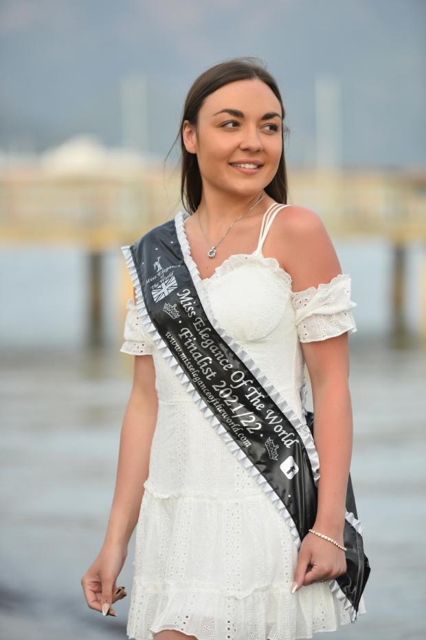 Knutsford Guardian: Sophie Barker will represent Cheshire in the final of Miss Elegance of the World