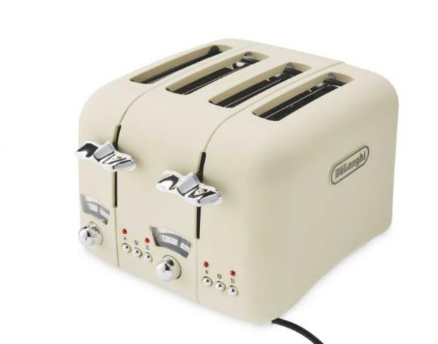 Knutsford Guardian: Cream De’Longhi Argento Toaster (Aldi)