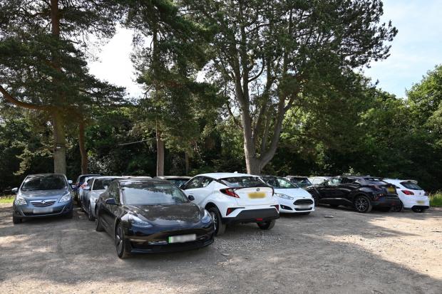 Knutsford Guardian: Cars parked at Lode Hill