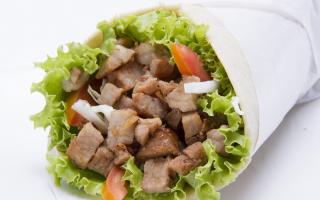 Best places to get a kebab near Knutsford according to Tripadvisor reviews (Canva)