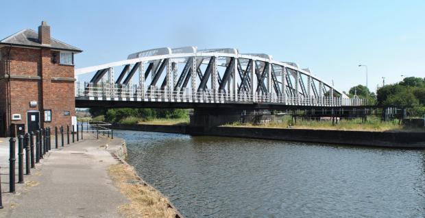 Knutsford Guardian: Acton Bridge